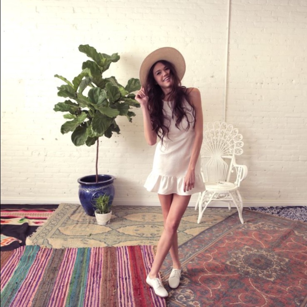 NWT Stone Cold Fox White Pistol Dress -Size 1